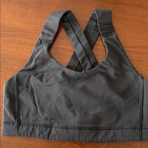 Lulu lemon sports bra